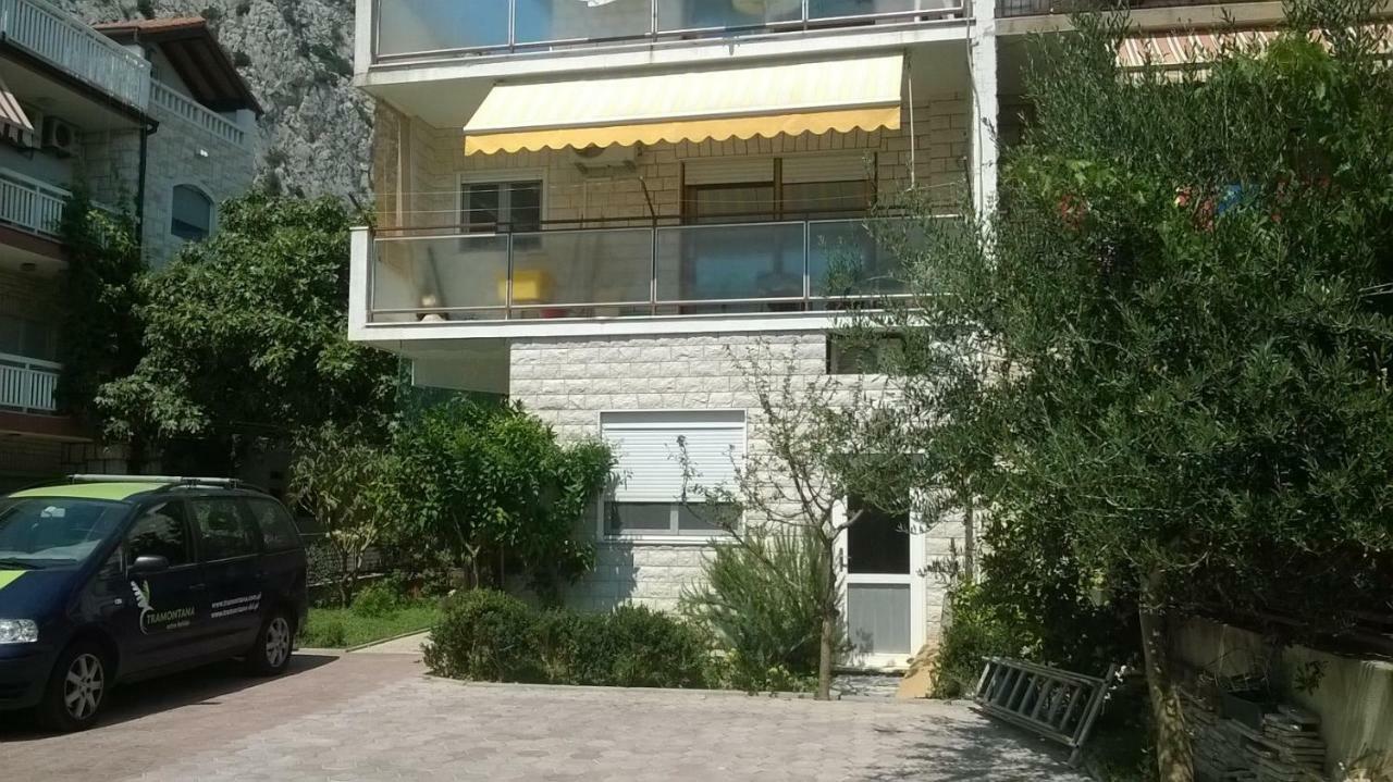 Apartman Renata Omiš Extérieur photo