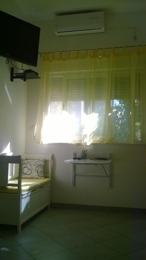 Apartman Renata Omiš Extérieur photo