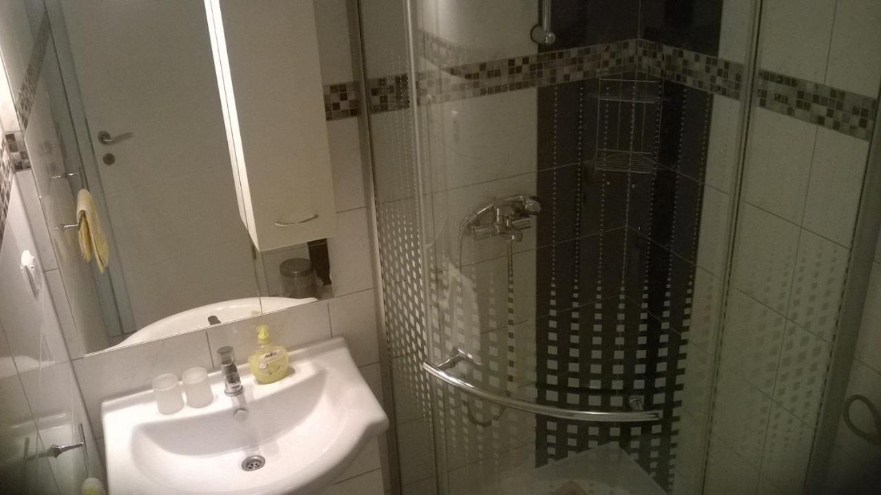 Apartman Renata Omiš Extérieur photo